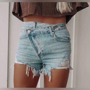 Ripped jean shorts.
